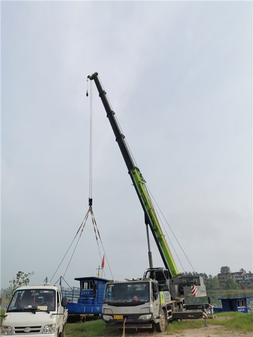 伊宁县桥梁建设吊装案例